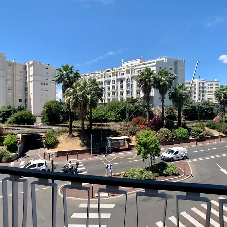 Velasquez Cannes