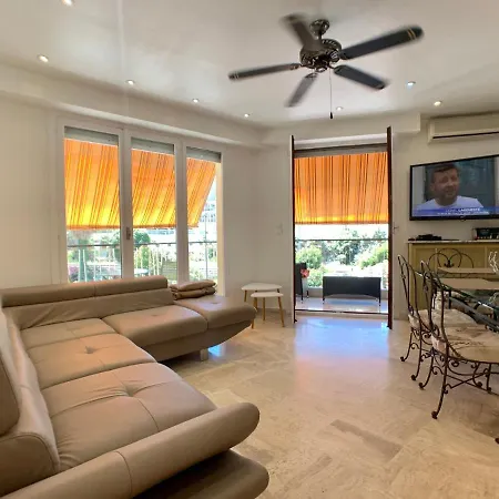 Apartment Velasquez Cannes